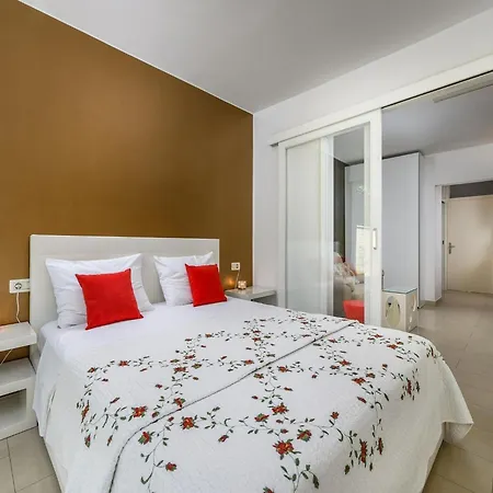 شقة In Pore Near Rock بوريتش