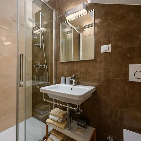 شقة In Pore Near Rock