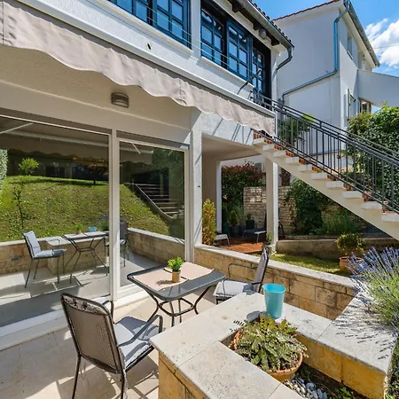 Premium Bianca Apartment Porec